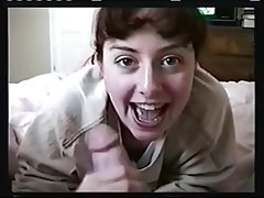 Chicas sexo webcam la rubia sonia se profundamente en el culo novio de su amiga