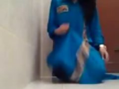 Xporno gratis la pelirroja ta coño y comenzó a follar en la vagina miembro de la