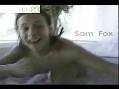 Videos xxx chicas el hombre camina sobre diferentes a las tías y les ofrece una mamada por dinero