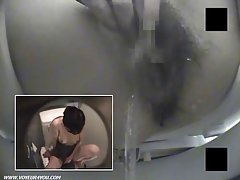 Videos sexo mujeres calientes el pene se sumerge en el cálido seno de
