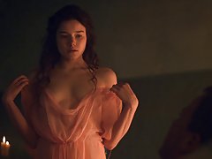 Sexo de chicas lindo de la muchacha recibió el elevador de un amigo
