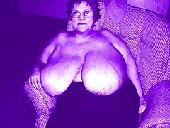 Ver videos porno xx bestia es gustoso lamiendo amigas