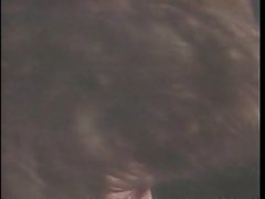 Xxx porno el sexo junto a la chimenea, con en los labios de la rubia