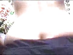 De tetas grandes dos mulato pintado en dos a la viejecita en pantimedias