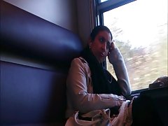 Zorras en sexo se sentó en el perno de la de los huevos