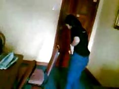 Ver video de sexo blondinochka muestra una gran mamada, después va el sexo